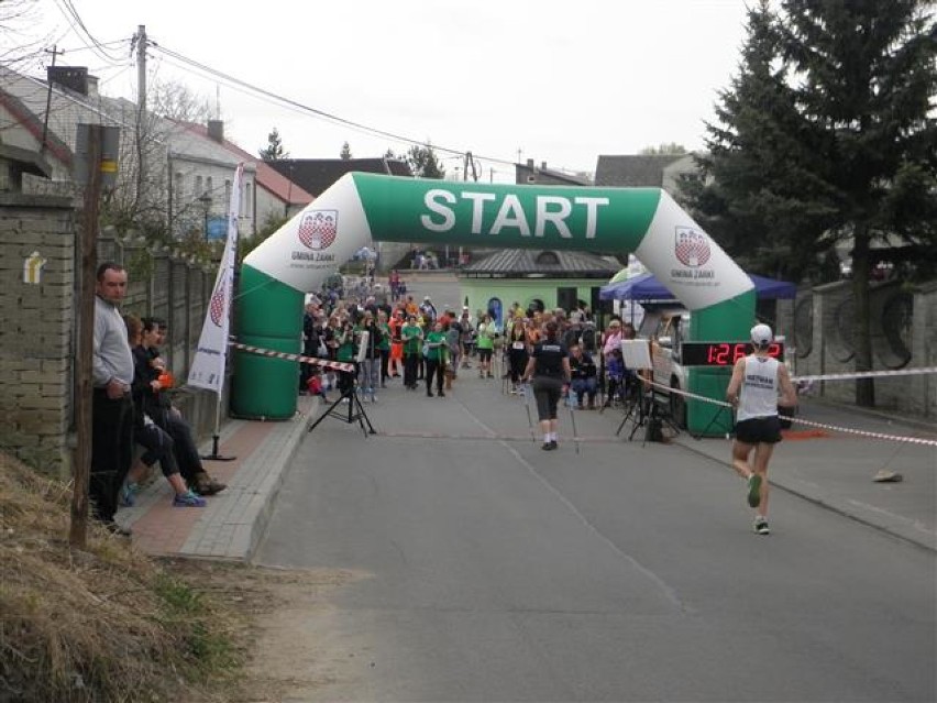 237 zawodników wystartowało w Biegu Jurajskich Ścieżek w Żarkach-Leśniowie