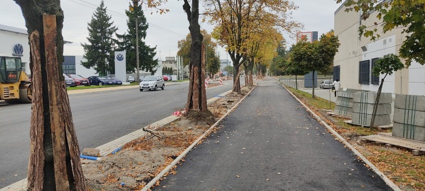 Trwa remont ul. Wojska Polskiego w Piotrkowie. Tak obecnie wygląda modernizowana ulica ZDJĘCIA