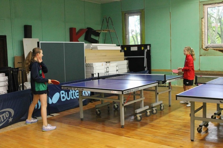 Turniej tenisowy zorganizowano w sali Pilawa w Chełmnie
