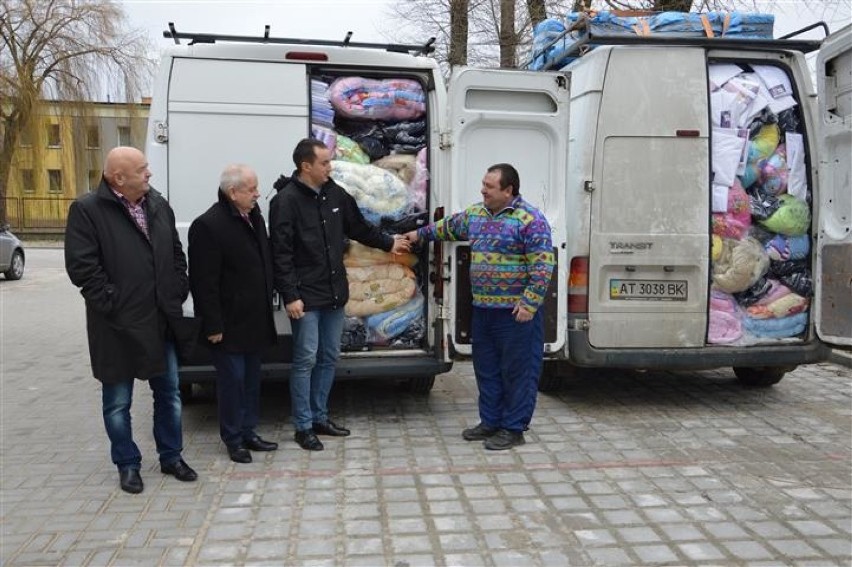 Powiat częstochowski pomógł Domowi Pomocy Społecznej w Śniatyniu na Ukrainie [ZDJĘCIA]