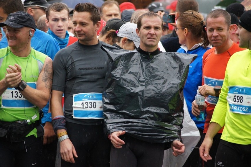 Silesia Półmaraton 2012 [ZDJĘCIA]. Ponad tysiąc uczestników na mecie