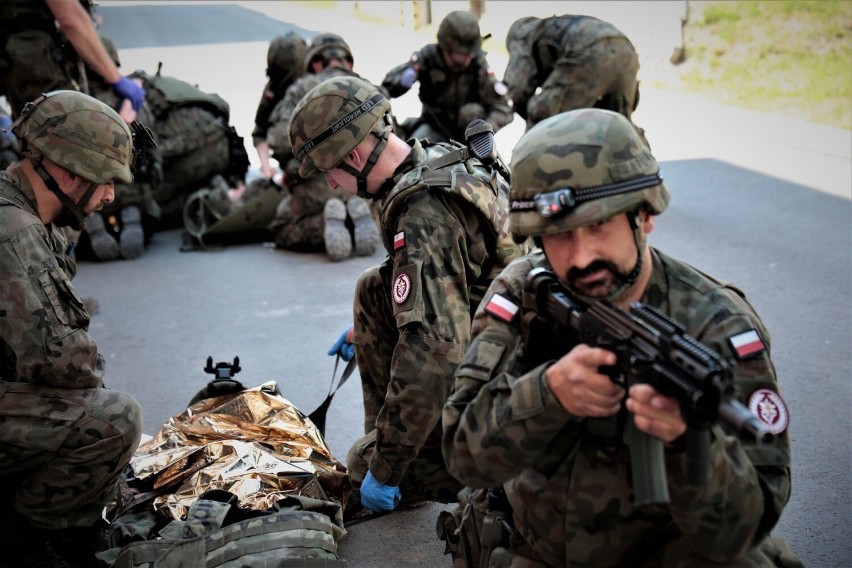 Szkolenie żołnierzy w 5 batalionie strzelców podhalańskich w...
