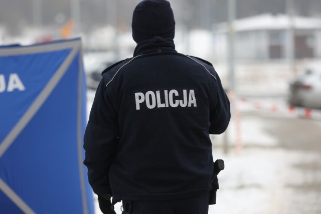 Policyjna obława w centrum Warszawy. Napastnik ranił 61-latka ostrym narzędziem