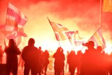 Marsz kibiców na mecz 9. kolejki EBL Anwil Włocławek - Śląsk Wrocław [zdjęcia]