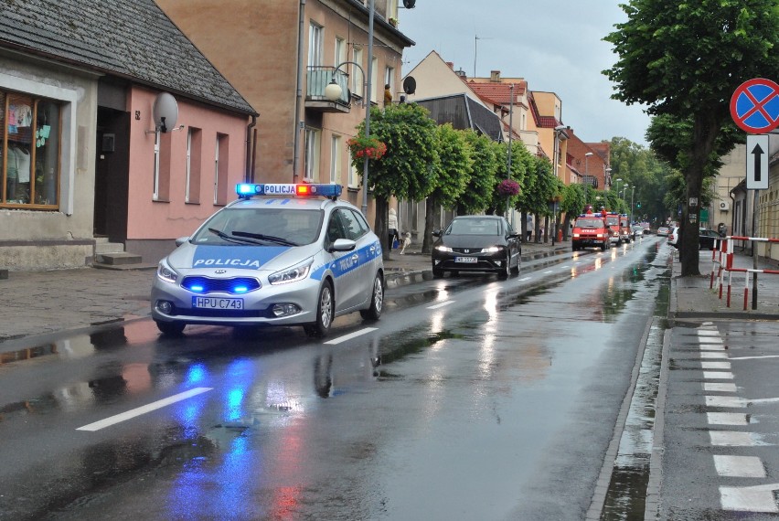 Parada podczas Mistrzostw Polski Strażaków Ochotników 2015