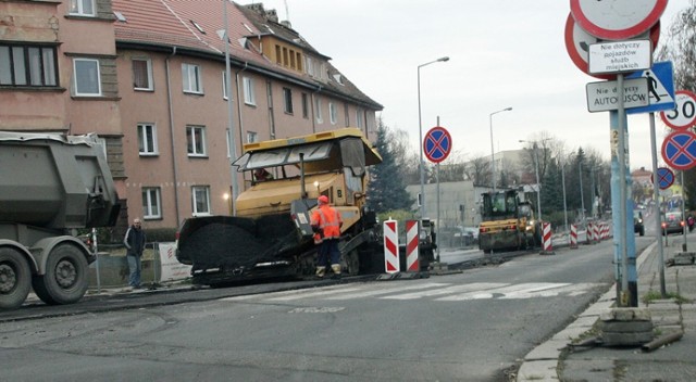 Remont ulicy Asnyka w Legnicy