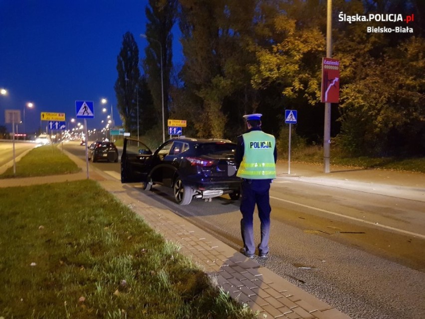 Trzy samochody zderzyły się na ul. Lwowskiej. 57-letnia kobieta trafiła do szpitala [ZDJĘCIA]