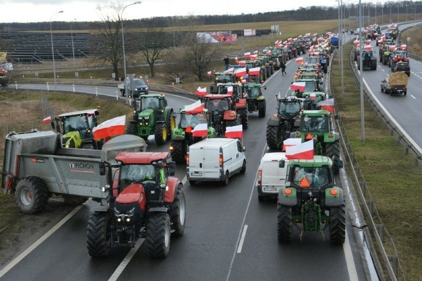 Rolnicy blokują drogi nie tylko w Polsce. W wielu krajach...