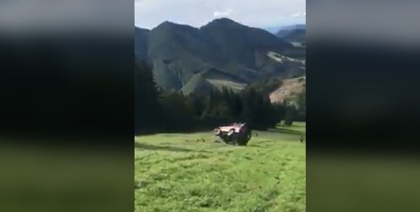 Tragiczny wypadek ratowników górskich na Słowacji. Ich samochód koziołkował po stoku [FILM]