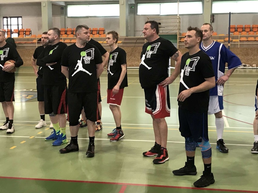 Trzeci Turniej Oldboys w koszykówce Międzychód 2018...