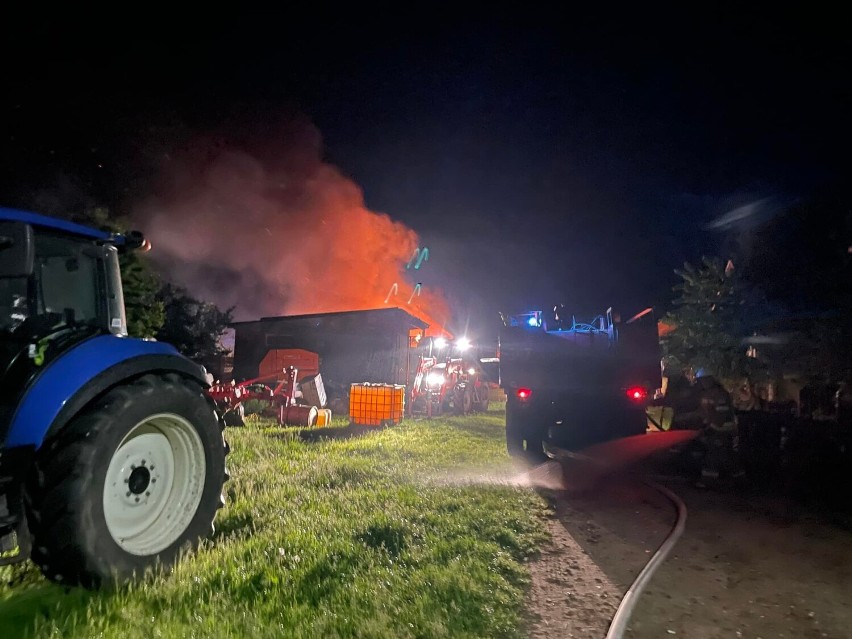 Pożar w Janikowicach w gminie Aleksandrów. Paliło się...