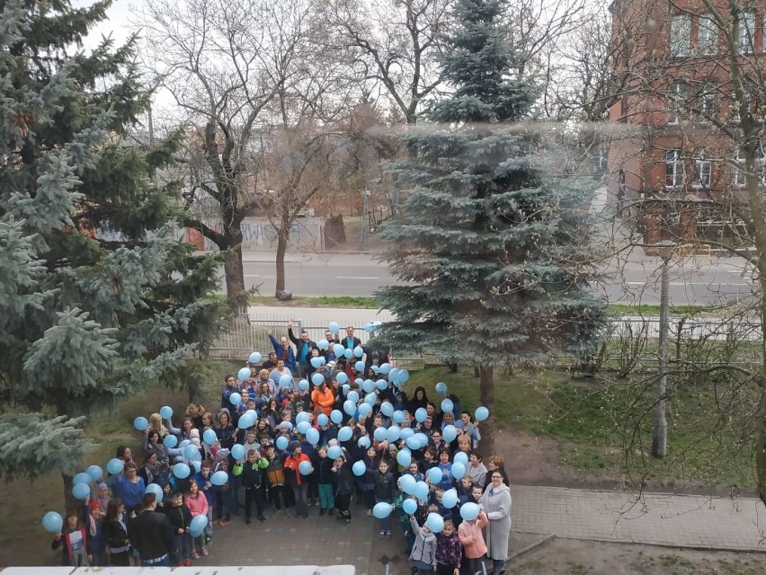 Projekt partnerski eTwinning „Autistic Miracle” w Niepublicznej Szkole Podstawowej w Inowrocławiu [zdjęcia] 
