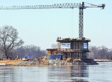Ciechanów: Most na Odrze gotowy za rok