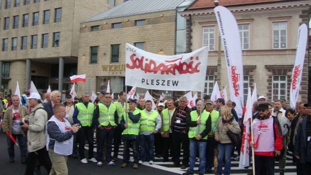 Protest związkowców w Warszawie. Pleszewianie z Solidarności w stolicy