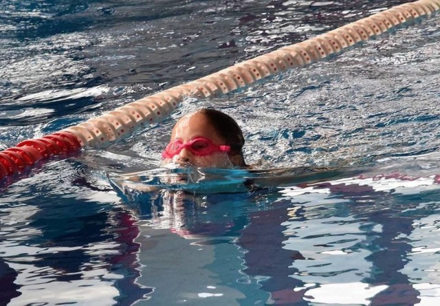 Drożej kosztować nas będzie między innymi godzina spędzona na basenie "Delfin". Cena biletu normalnego wzrośnie z 9 do 12 zł, a ulgowego - z 7 do 9 zł.