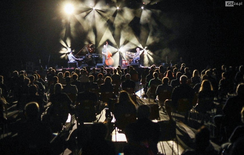 Wyjątkowy koncert w Netto Arenie. Formacja Avishai Cohen Trio zrobiła wrażenie! 