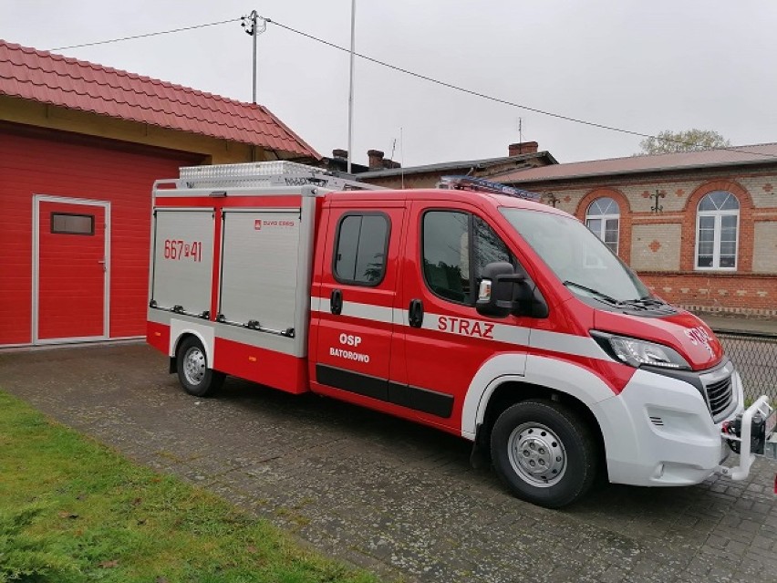 Nowy samochód strażacki ratowniczo-gaśniczy dla OSP Batorowo