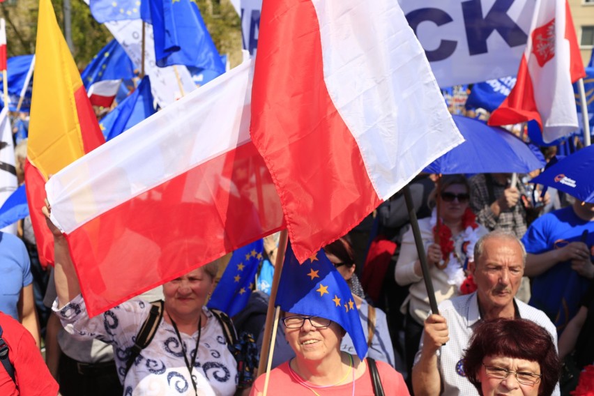 Marsz Wolności 2017 w Warszawie. "Pokażmy jedność, siłę i...