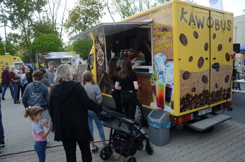 Bełchatów. Zlot Food Trucków na placu Narutowicza [ZDJĘCIA]