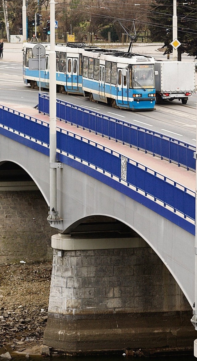 Tramwaj Plus pojedzie też mostem Szczytnickim