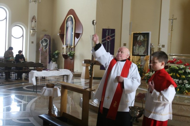 Dziś w parafiach w całym regionie święcimy pokarmy.