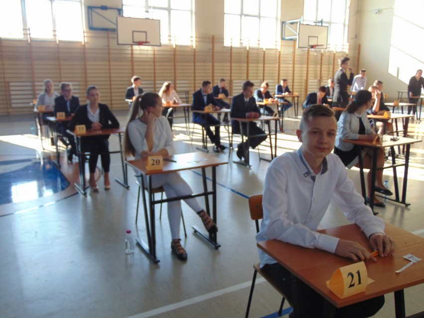 45 uczniów z Chocza przystąpiło do drugiej części egzaminu gimnazjalnego