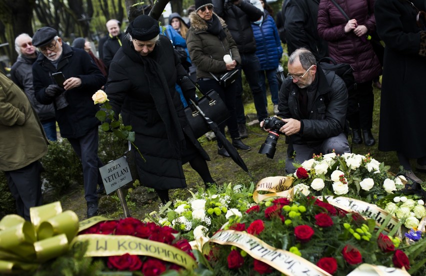 Profesor Vetulani spoczął na Cmentarzu Rakowickim