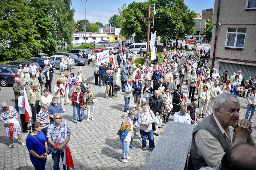 Gdyński marsz w obronie TV Trwam i Wolności Słowa. 1,5 tysiąca osób na ulicach [zdjęcia]