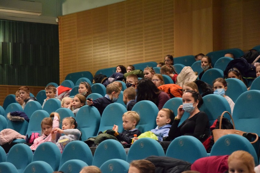 Nowe Horyzonty Edukacji Filmowej oraz Pedagogiczne Wieczory Filmowe w kinoteatrze Polonez w Skierniewicach