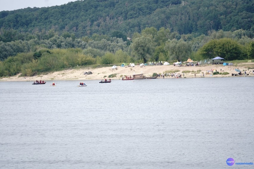 Tak było na akcji "Przepłyń Wisłę" podczas Festiwalu Wisły...