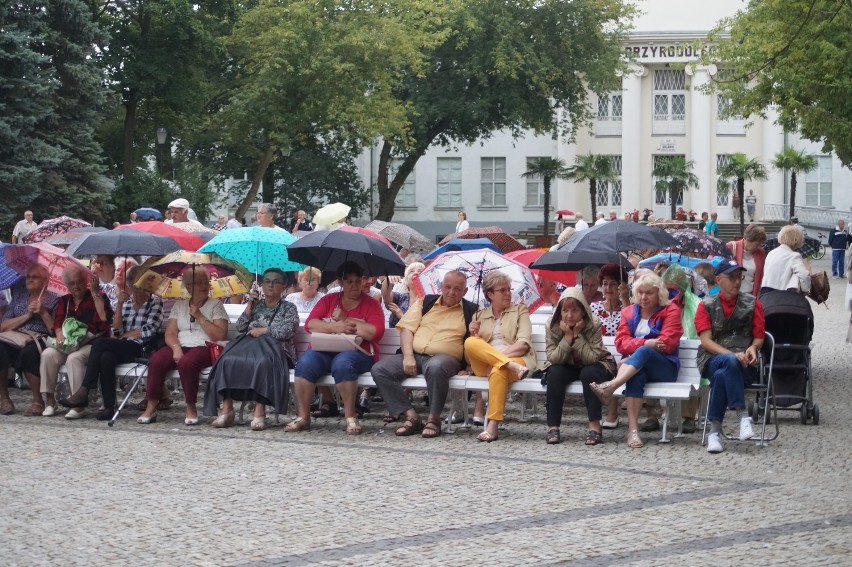 Festiwal Wisły 2018 we Włocławku - parada łodzi