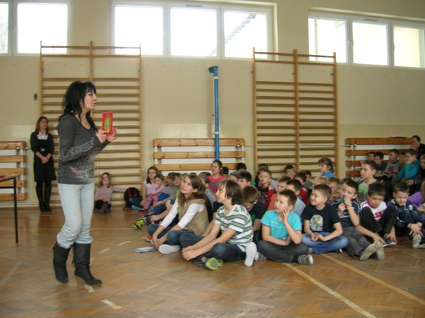 Elżbieta Bednarczyk odwiedziła dzieci w gminie Panki