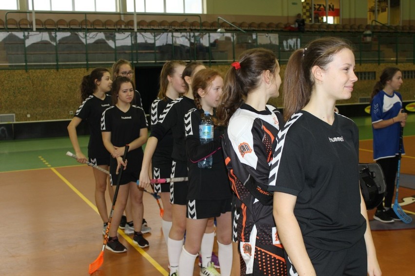 Mistrzostwa rejonu w unihokeju dziewcząt  szkół ponadgimnazjalnych