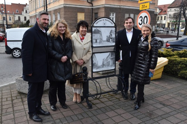 Posłowie Koalicji Obywatelskiego przyjechali do Pleszewa i spotkali się z mieszkańcami. Posłowie To mogą być ostatnie wolne wybory