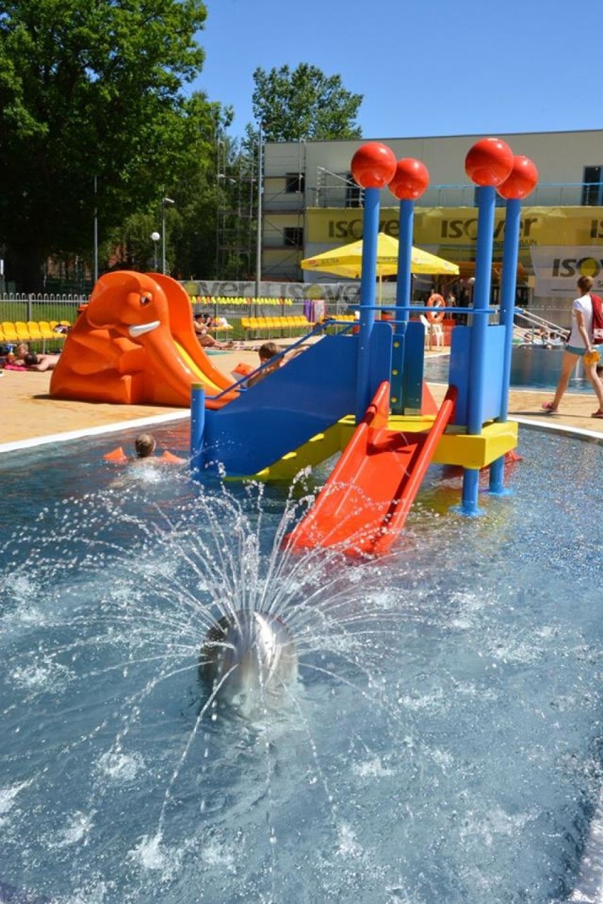 WOSiR Drzonków: Kompleks Pływalni Letnich już czynny [godziny otwarcia, bilety]