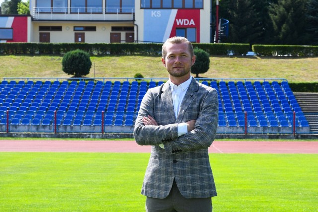 Michał Żurowski we Wdzie Świecie łączy dwie funkcje. Jest trenerem pierwszego zespołu oraz dyrektorem do spraw sportowych