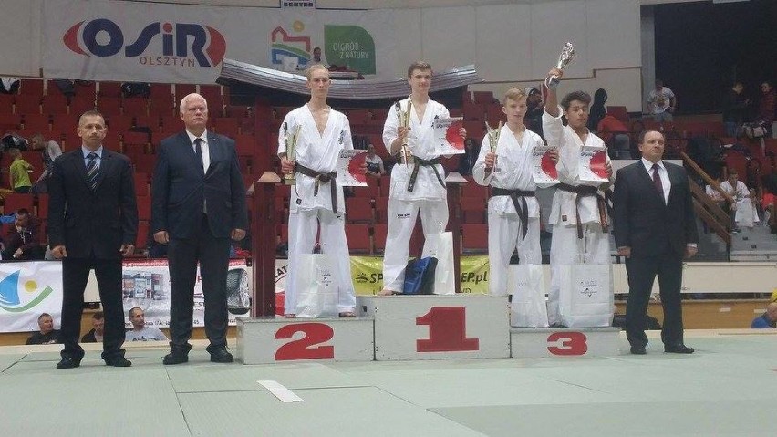 Ola Kuls i Szymon Krawczyk medalistami mistrzostw Polski juniorów młodszych