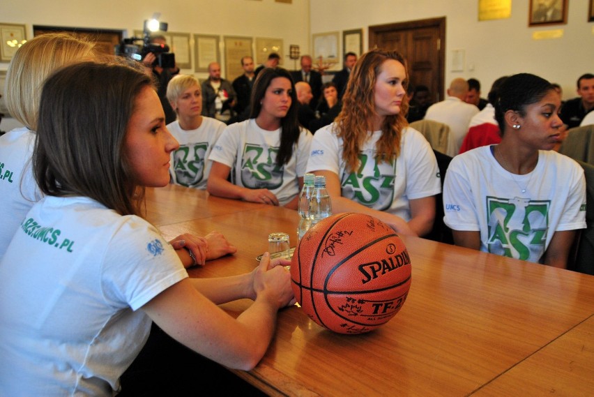 Lubelscy koszykarze i koszykarki gotowi na Tauron Basket...