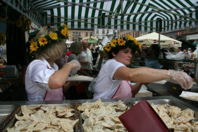 Na Małym Rynku w Krakowie po raz 12. zagości Festiwal Pierogów. ...