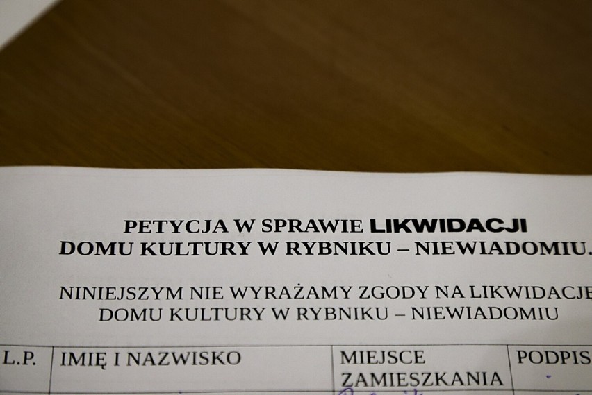 Mieszkańcy Niewiadomia nie chcą stracić Domu Kultury ze...