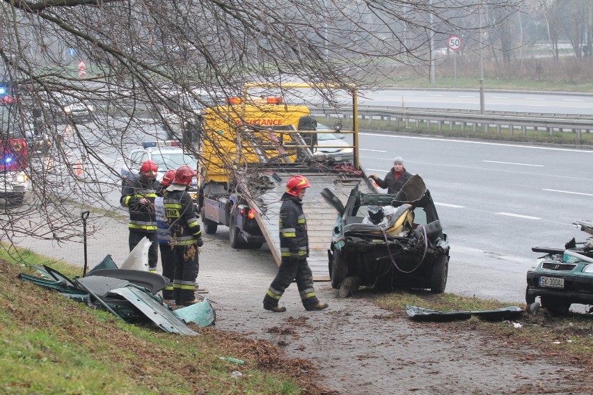 Wtorkowy wypadek na DTŚ poruszył kierowców i mieszkańców [FOTO]