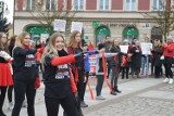 Człuchów. Tańczyli przeciwko przemocy - akcja One Billion Rising (Nazywam się Miliard) ZDJĘCIA WIDEO