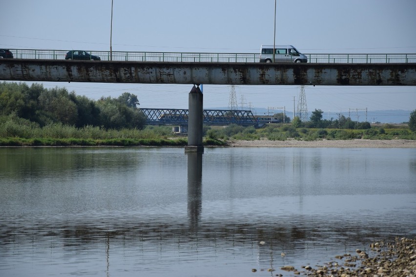 Most w Ostrowie to najkrótsze połączenie z Tarnowem z gmin:...