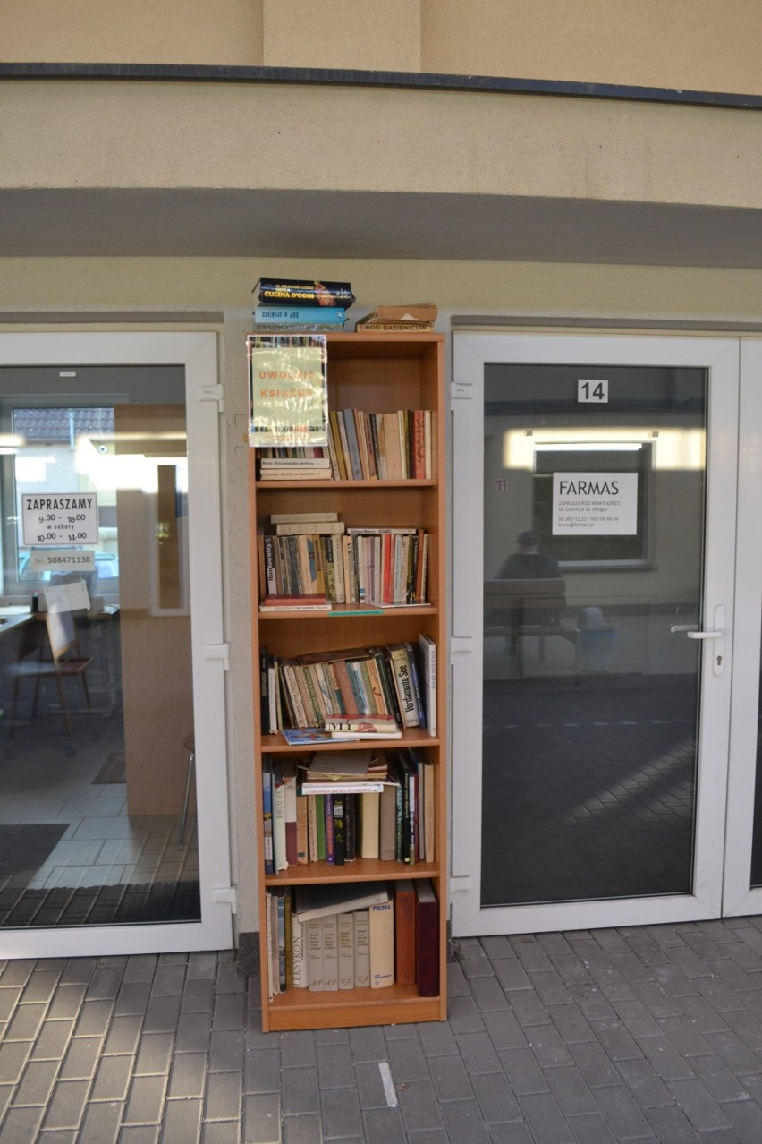 Pruszcz Gdański: Uwalniają książki, aby każdy mieszkaniec mógł je przeczytać