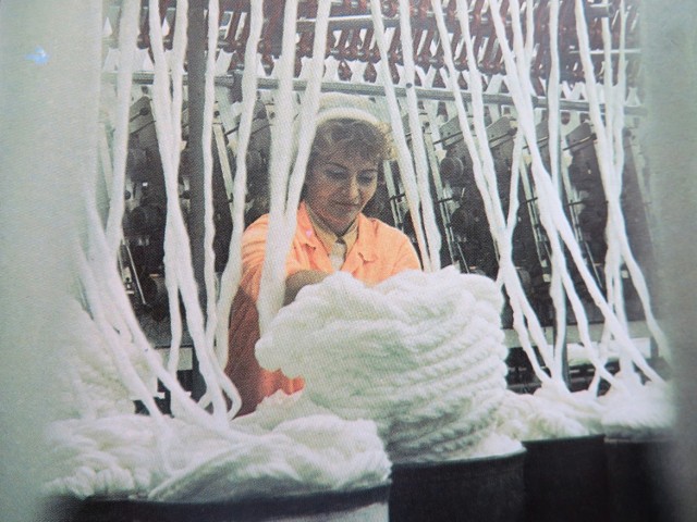 W zakładach włókienniczych pracowały głównie kobiety