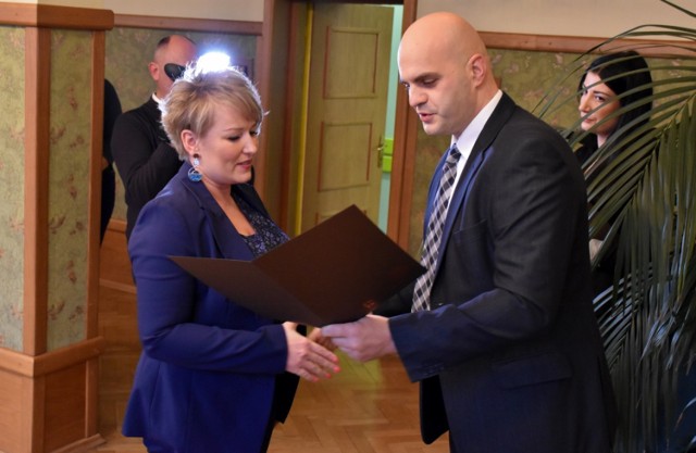 Prezydent Chojniak i radni odebrali zaświadczenia o wyborze