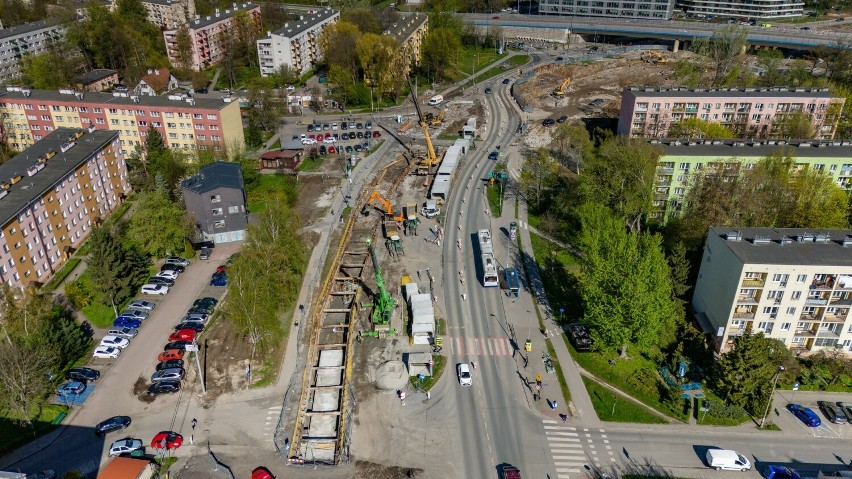 Kraków. Budowa tramwaju do Mistrzejowic. Zmiany od 8 kwietnia, będziemy jeździć po nowym torowisku