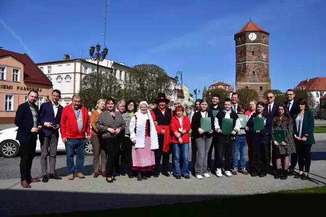 Rozstrzygnięcie oddziałowego etapu konkursu "Poznajemy Ojcowiznę" w Żninie (27.03.2024).