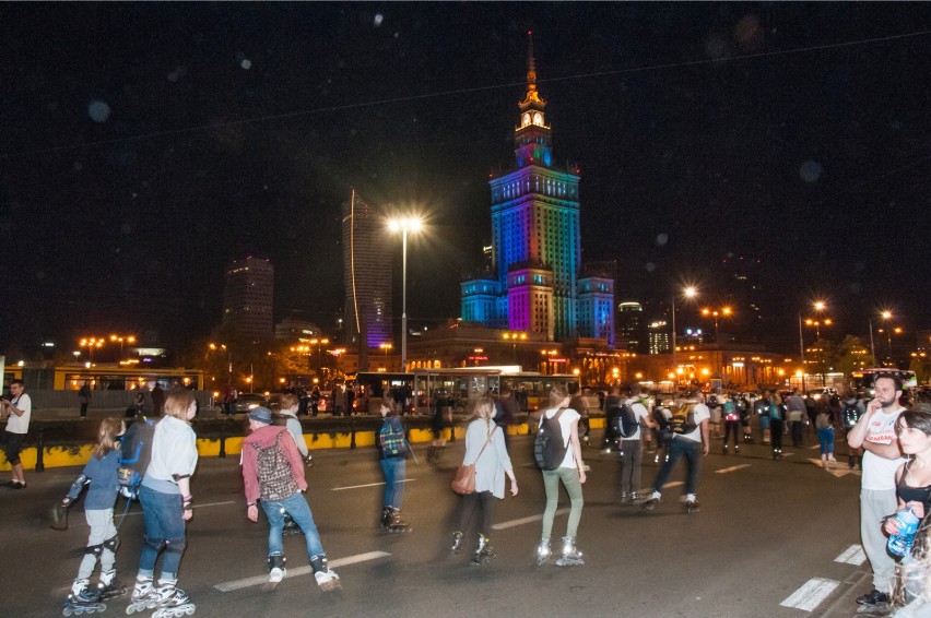 Zdjęcia z Nightskatingu w Warszawie z 25 kwietnia 2015 roku.