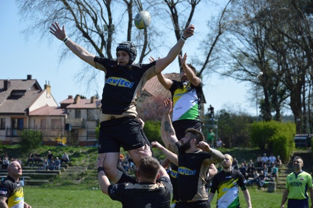 Wataha Rugby Club Zielona Góra wygrała z KS Rugby Ruda Śląska 75:26.